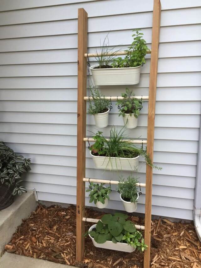 Cute Vertical Stairs Herb Garden