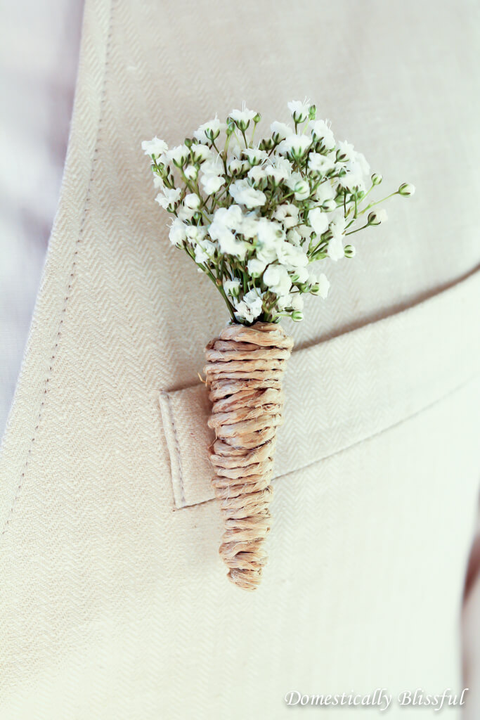 Elegant DIY Baby’s Breath Wedding Boutonnieres