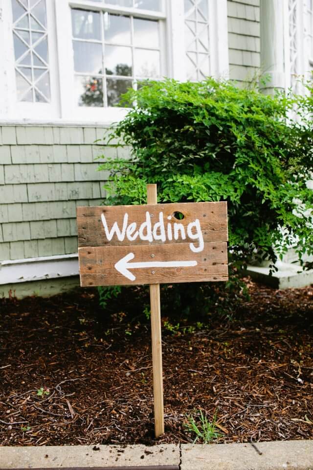 Charming Vintage Wooden Wedding Sign