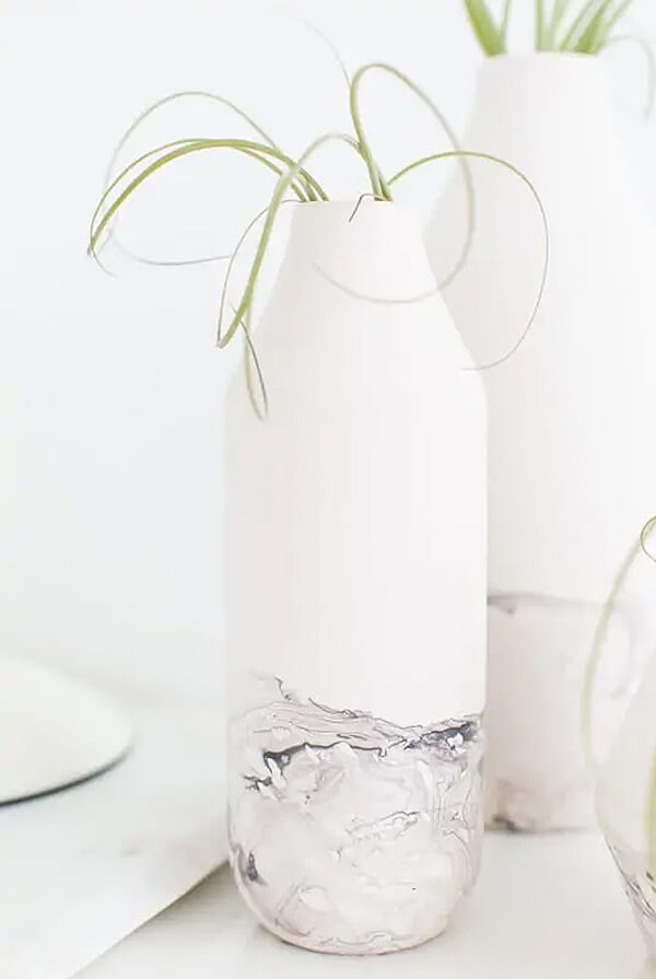 Stylish DIY Marble Dipped Vase