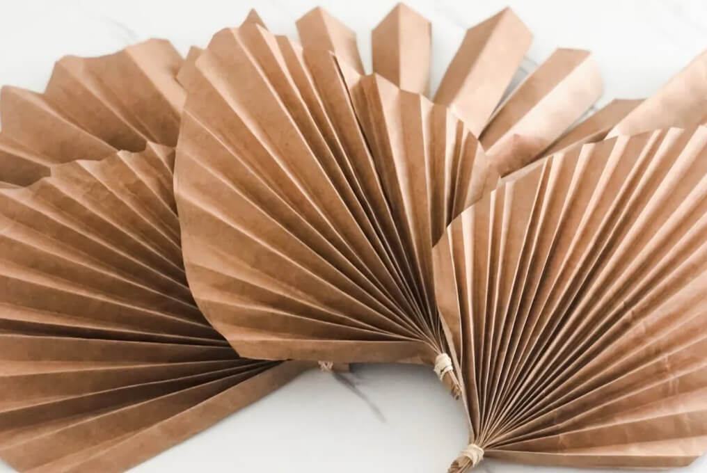 Affordable DIY Paper Leaves Decoration Idea