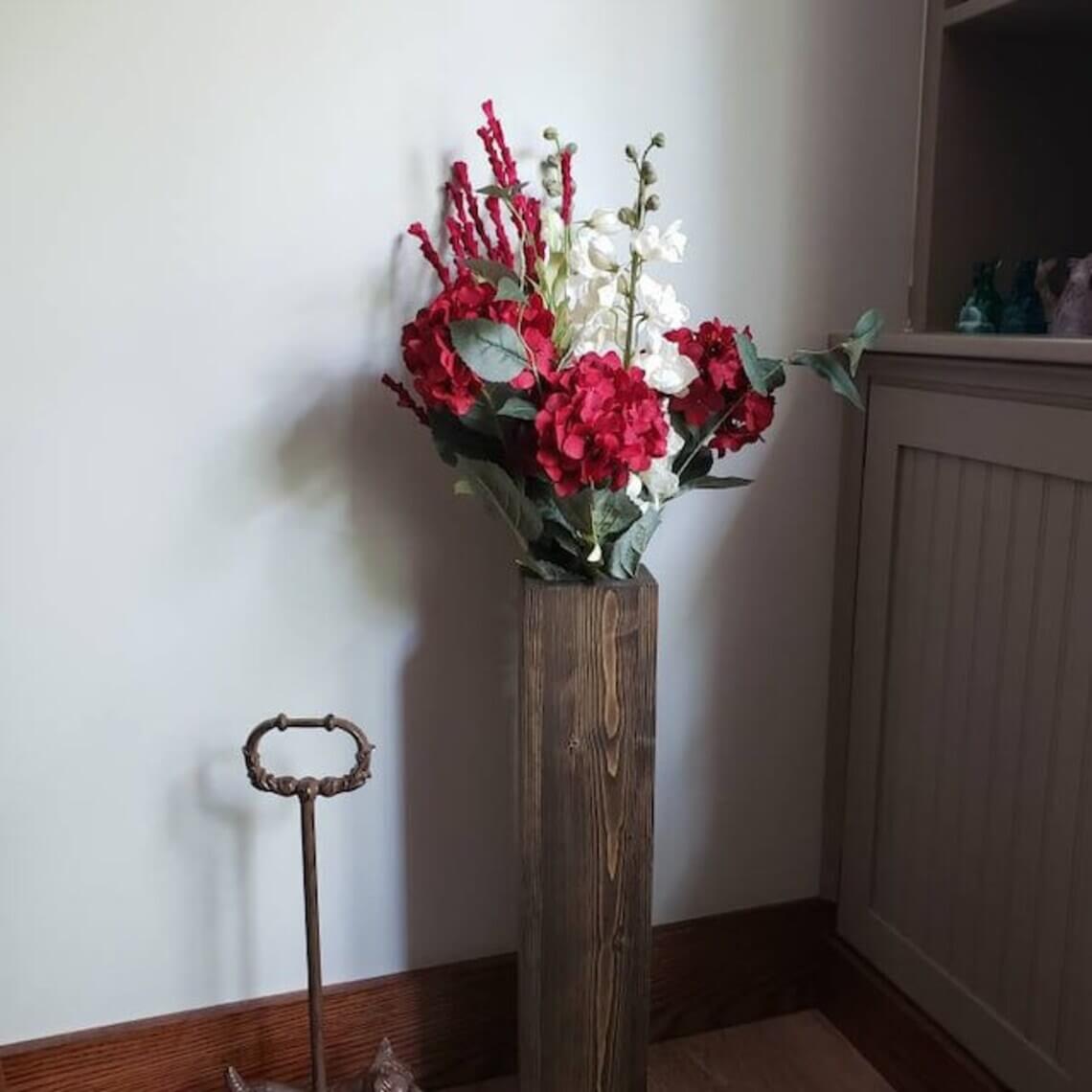 Wooden Large Vase Ideas for Living Rooms