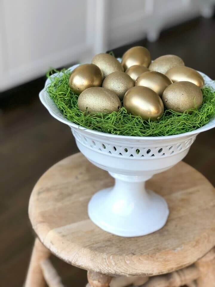 Chic Golden Easter Egg Decor
