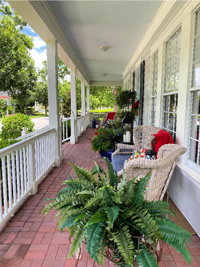 Massive Front Porch Planter Design