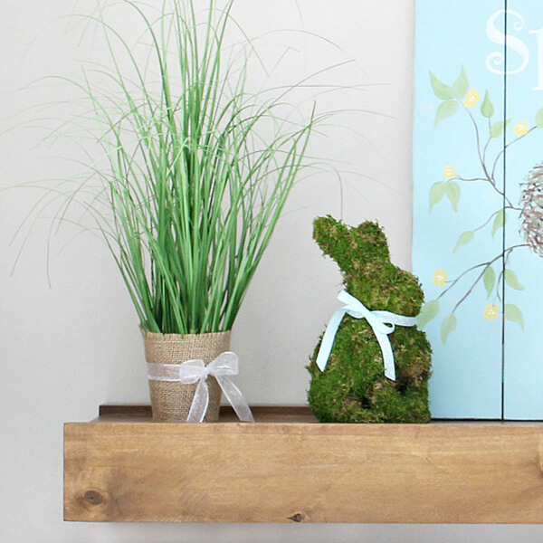 Easter Bunny Greenery Decorative Piece